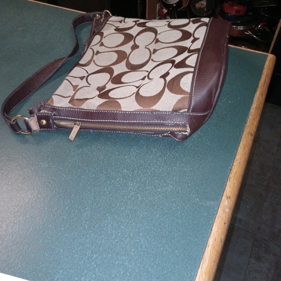 Purse - Picture 6 of 8